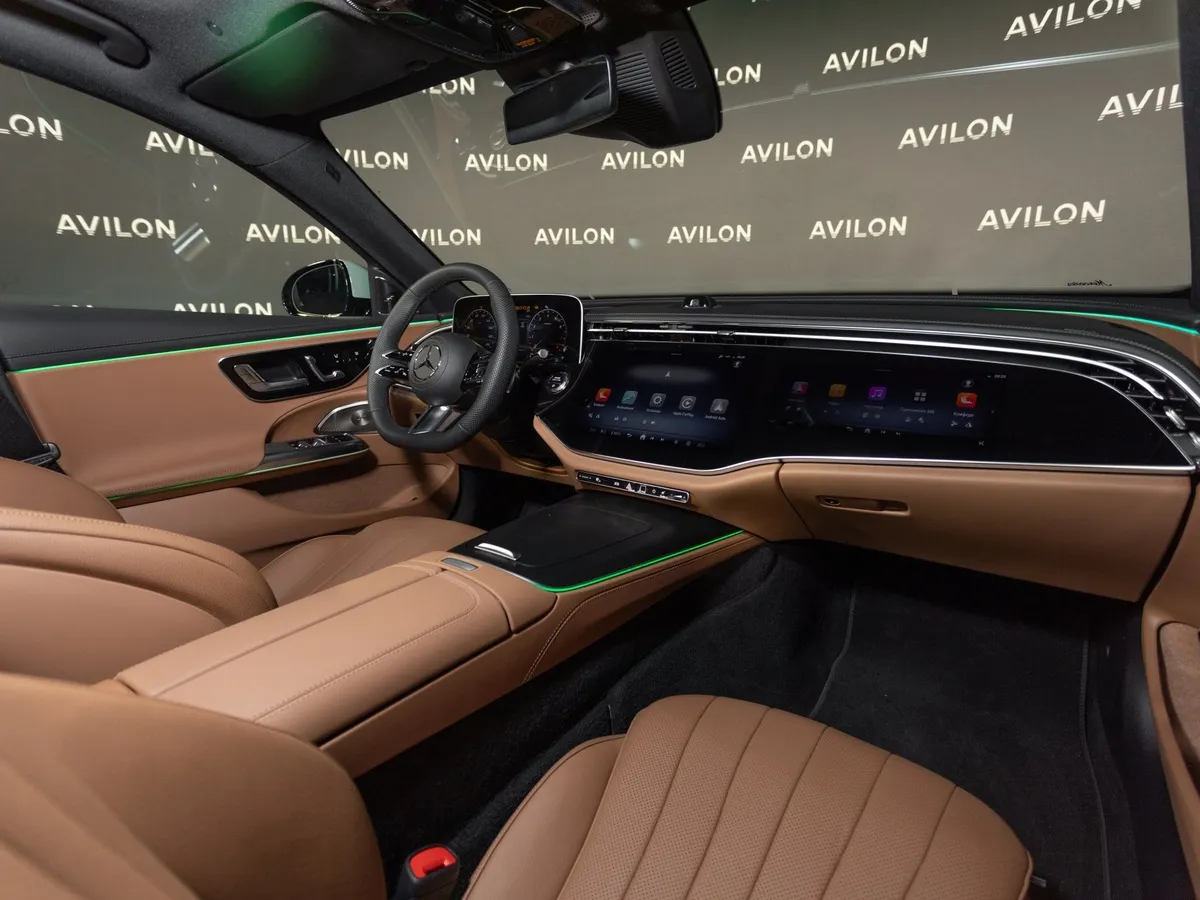 Mercedes-Benz E-Класс E 300 4MATIC (258 л.с.) Серый в АВИЛОН. Слайд №8