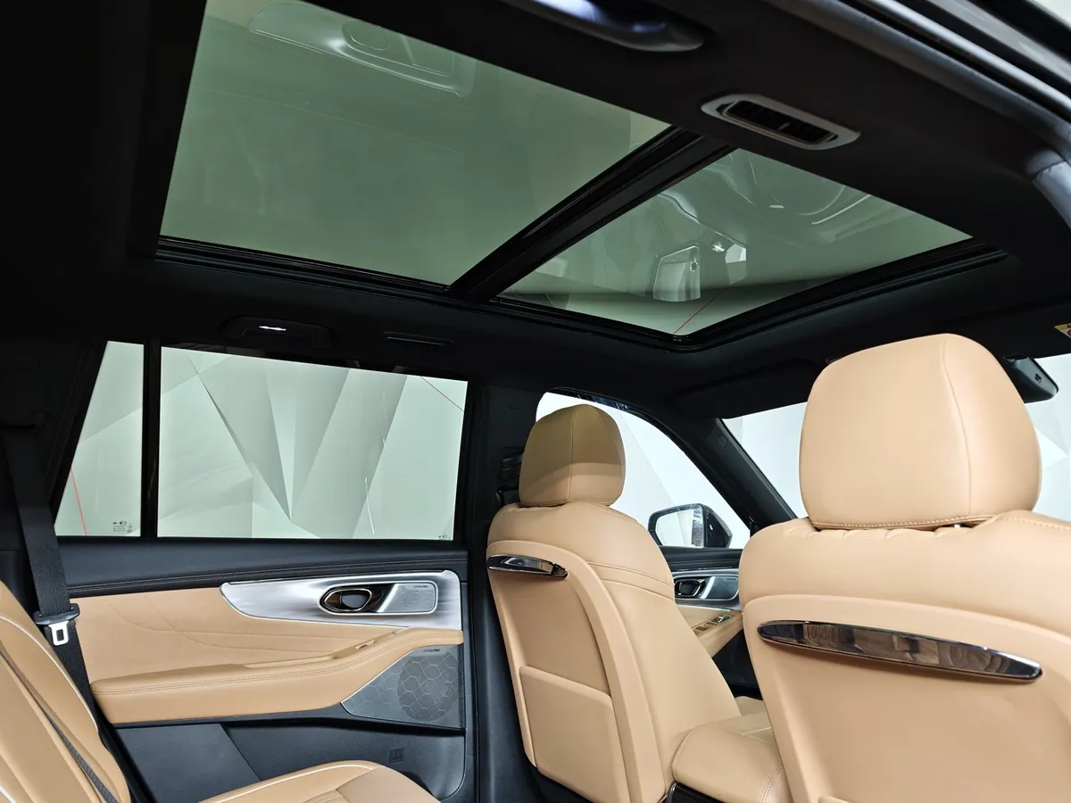 GAC GS8 2.0T 4WD (231 л.с.) GX Premium Черный в АВИЛОН. Слайд №29