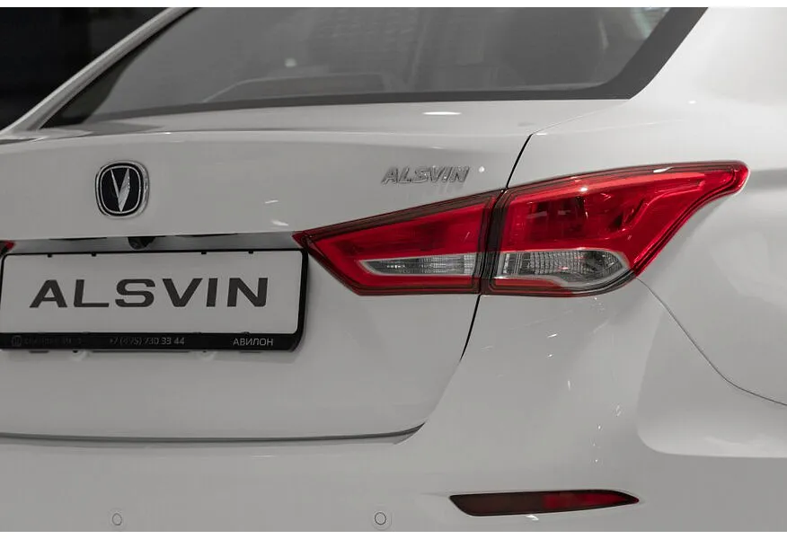Changan Alsvin 1.5 DSG 2WD (107 л.с.) Luxe Белый в АВИЛОН. Слайд №16