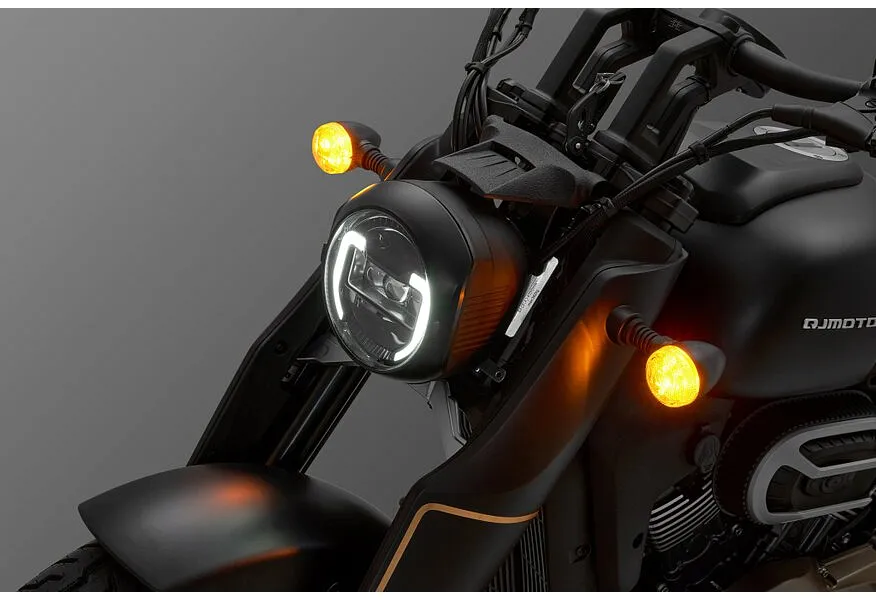 QJMOTOR SRV 400 VS 385 см³ (34 л.с.) (34) 385 Черный в АВИЛОН. Слайд №17 QJMOTOR SRV 400 VS 385 см³ (34 л.с.) (34) 385 Черный в АВИЛОН. Слайд №17