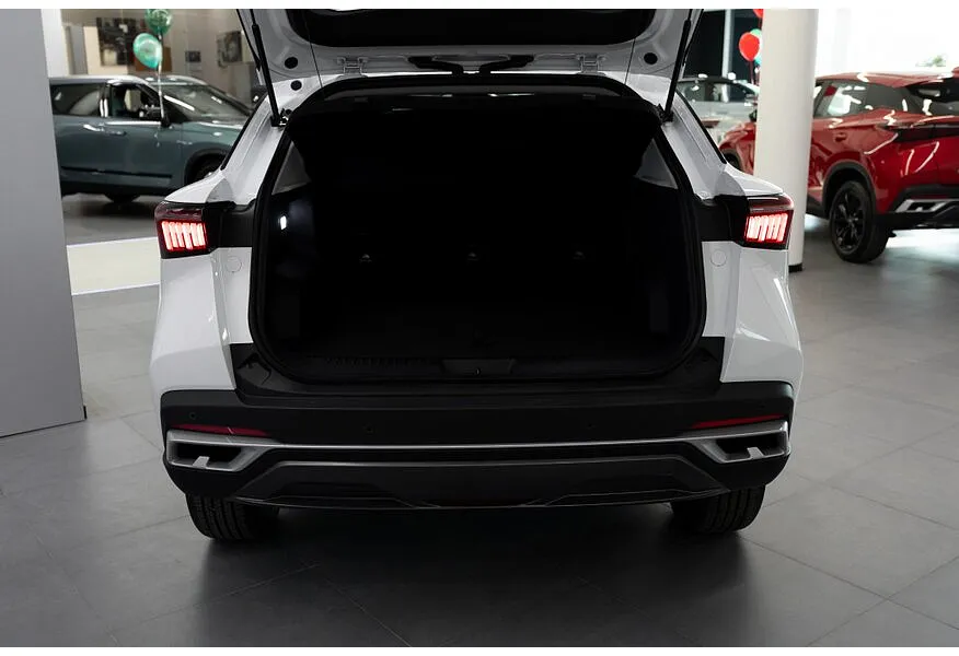 Omoda C5 1.5T CVT (147 л.с.) Ultimate Белый в АВИЛОН. Слайд №12