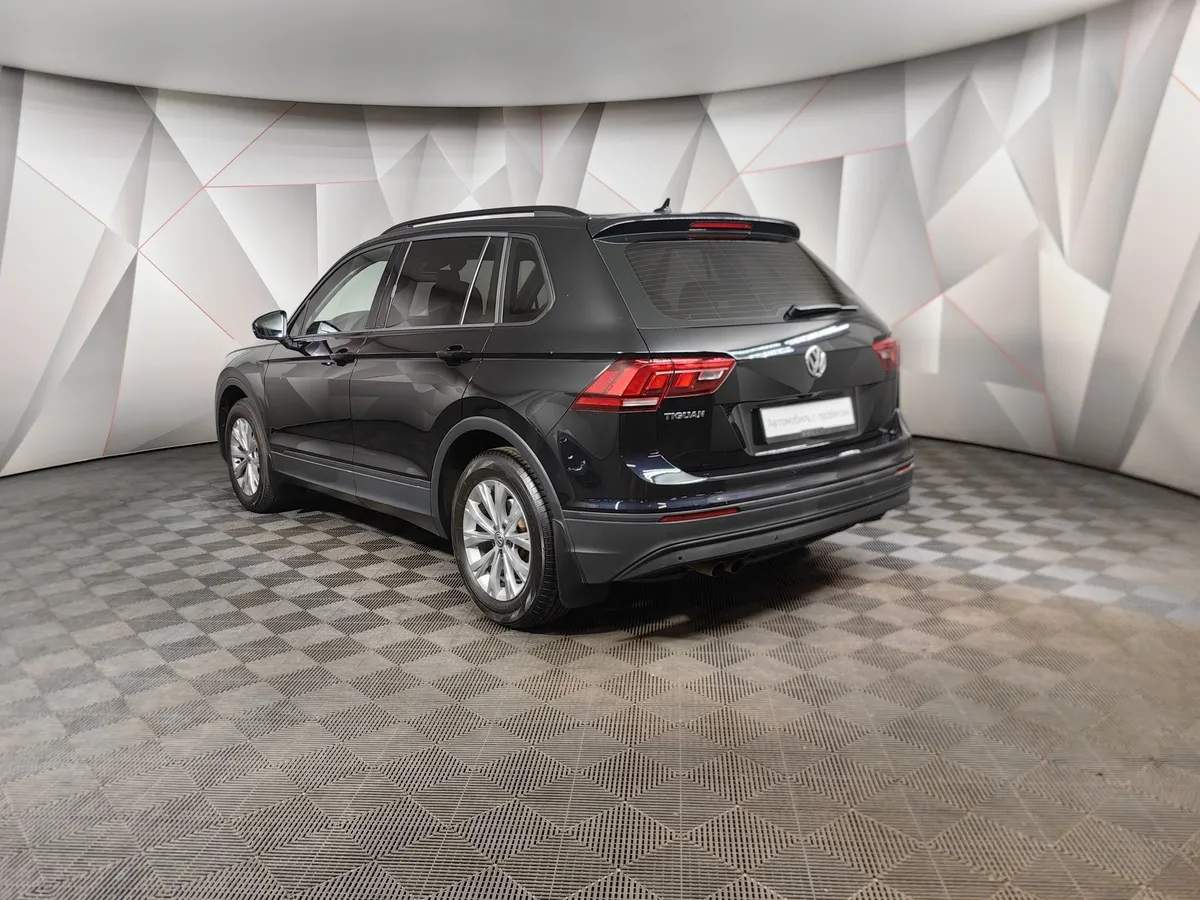 Volkswagen Tiguan 1.4 TSI BlueMotion DSG (150 л.с.) Comfortline Черный в АВИЛОН. Слайд №4