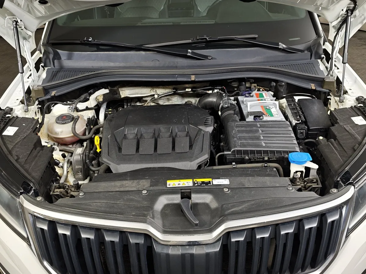 Skoda Kodiaq 2.0 TSI DSG 4X4 (180 л.с.) Белый в АВИЛОН. Слайд №11