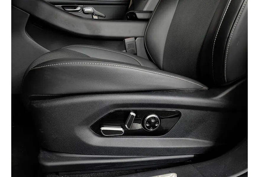 AITO M5 1.5 AT 4WD (496 л.с.) Ultimate Черный в АВИЛОН. Слайд №20