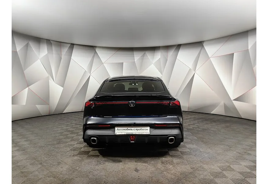 Changan UNI-V 1.5 AMT (181 л.с.) LX Черный в АВИЛОН. Слайд №8