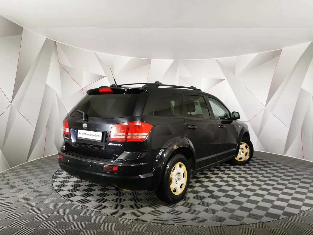 Dodge Journey 2.0 d AMT (140 л.с.) Черный в АВИЛОН. Слайд №2