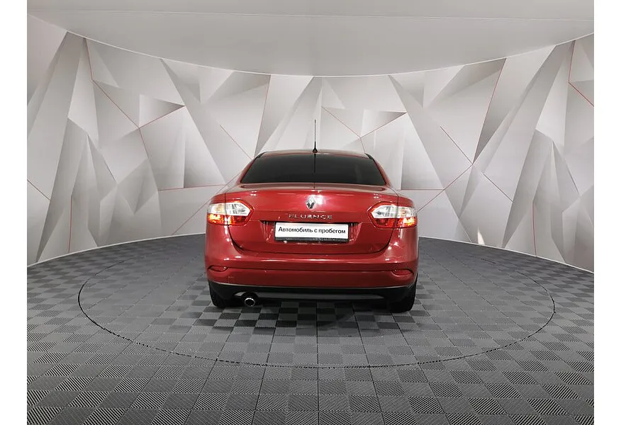 АВИЛОН - Renault Fluence 1.6 AT (110 л.с.) Красный - slide 5