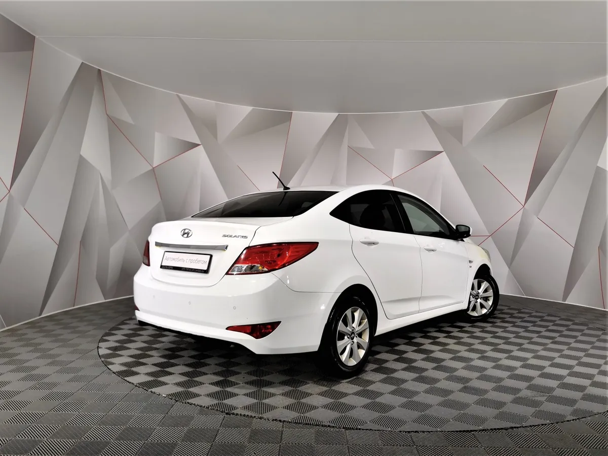 Hyundai Solaris 1.6 AT (123 л.с.) Optima Белый в АВИЛОН. Слайд №2
