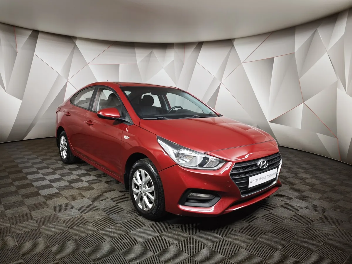 Hyundai Solaris 1.6 AT (123 л.с.) Active Plus Красный в АВИЛОН. Слайд №3