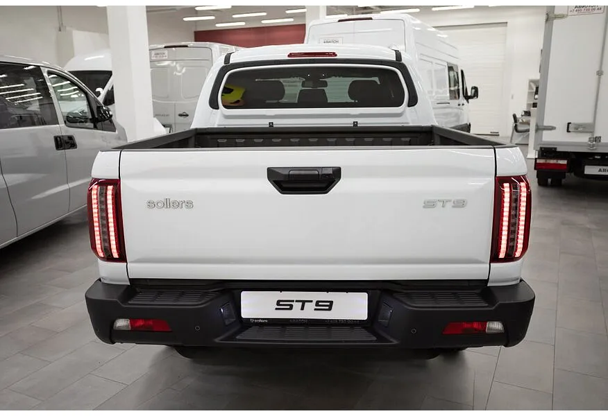 Sollers ST9 2.0G 8AT AWD (224 л.с.) Ultimate Белый в АВИЛОН. Слайд №4