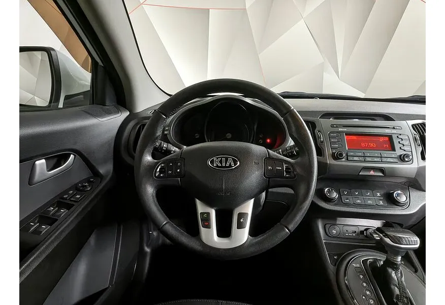АВИЛОН - Kia Sportage 2.0 AT (150 л.с.) Белый - slide 14