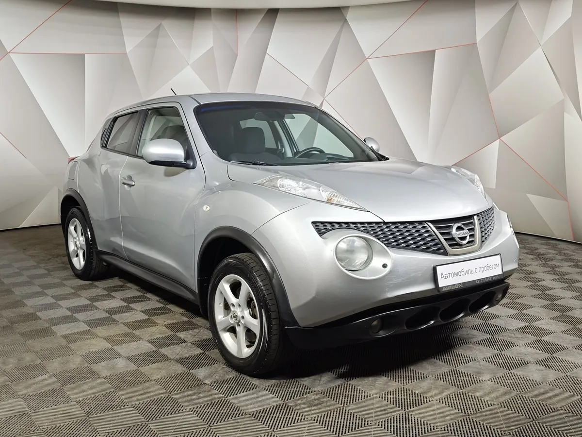 Nissan Juke 1.6 turbo CVT AWD (190 л.с.) Серебристый в АВИЛОН. Слайд №3