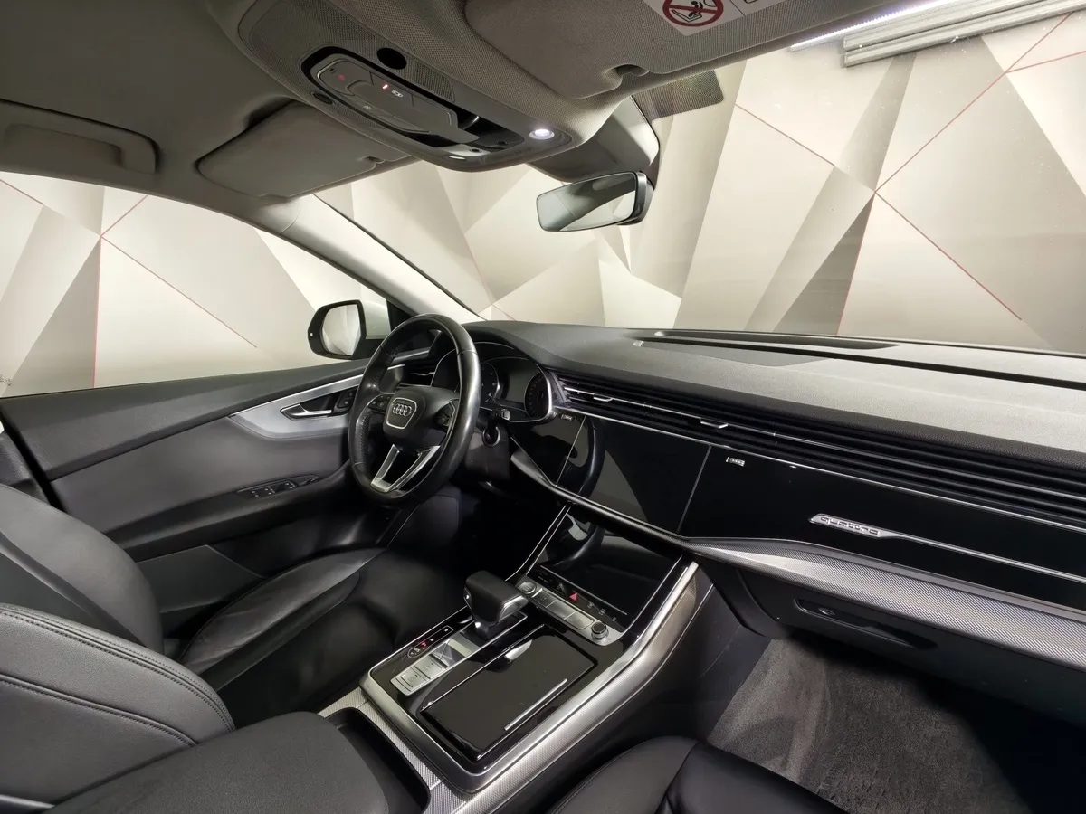 Audi Q8 45 TDI Tiptronic quattro (249 л.с.) Белый в АВИЛОН. Слайд №12