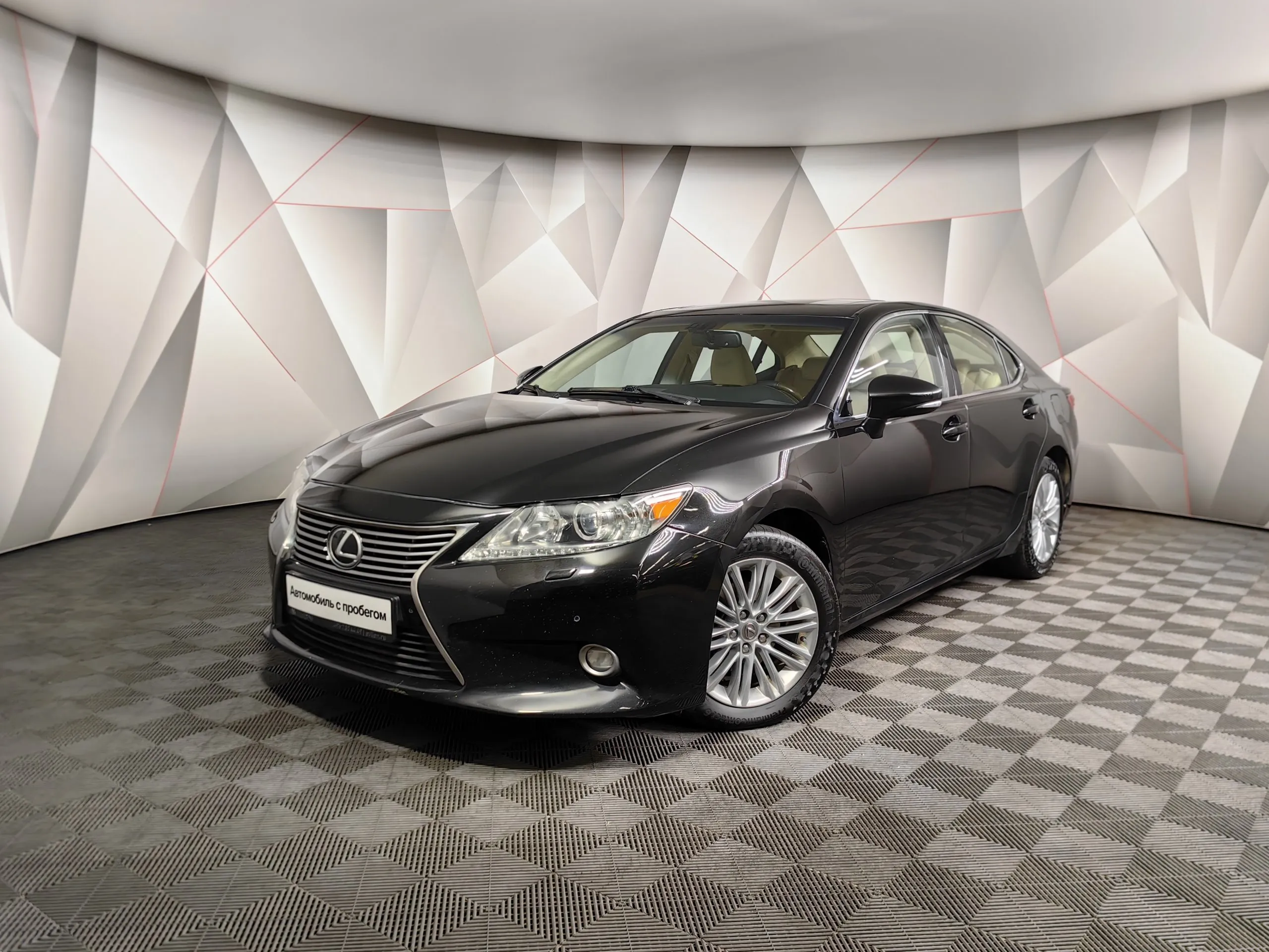 Lexus ES 250 AT (184 л.с.) Comfort Черный в Москве № ТИ-UY40383. Купить Lexus  ES VI Автомат Бензиновый с пробегом 163352 км. Цена 2195950