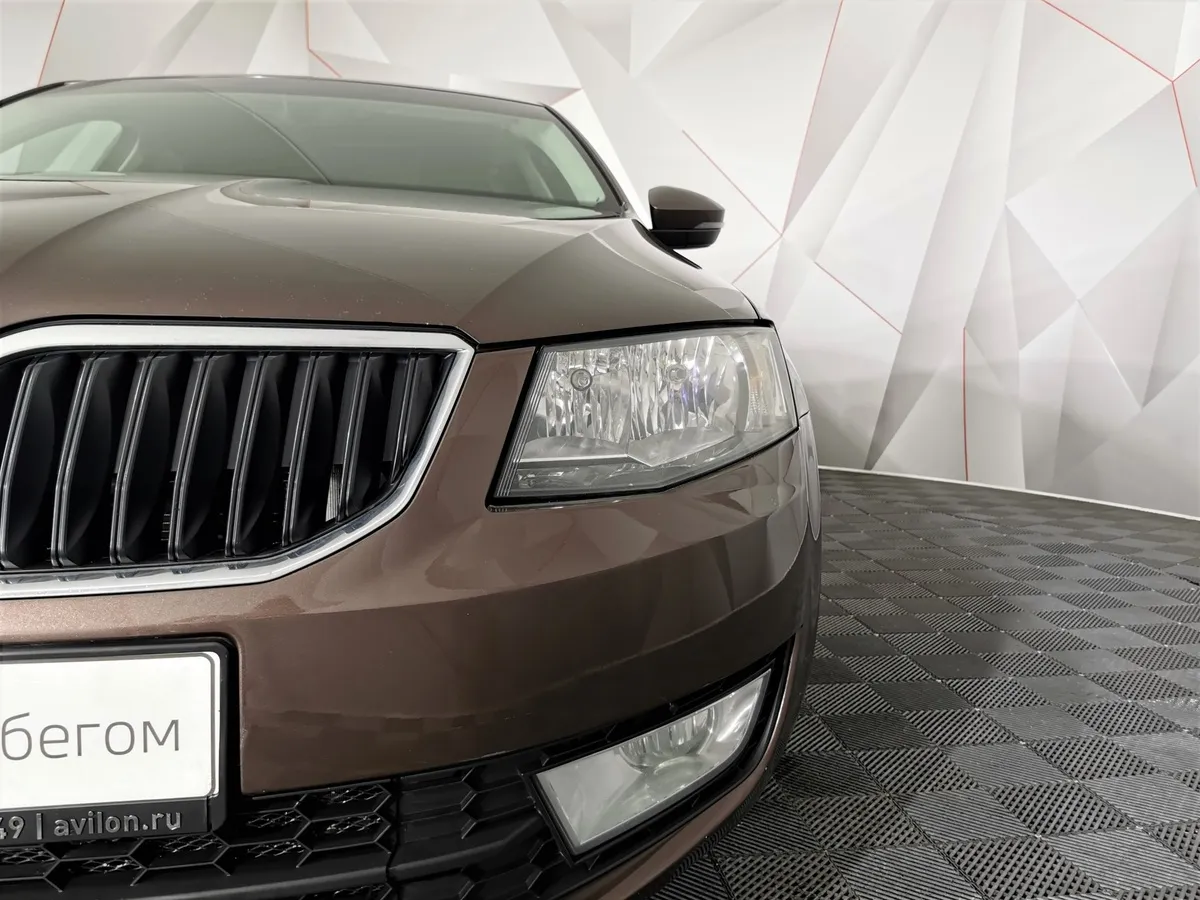 Skoda Octavia 1.4 TSI DSG (150 л.с.) Ambition Коричневый в АВИЛОН. Слайд №10