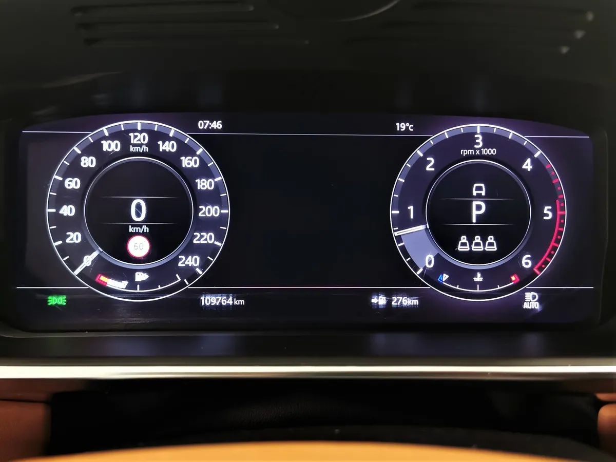 Land Rover Range Rover 4.4 SDV8 AT AWD (339 л.с.) Autobiography Черный в АВИЛОН. Слайд №17