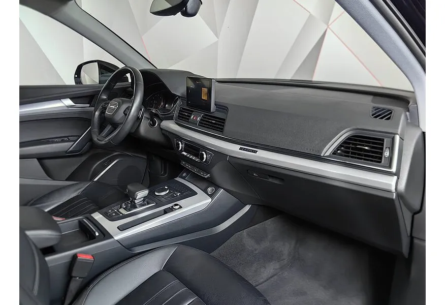 Audi Q5 2.0 TFSI S tronic quattro (249 л.с.) Черный в АВИЛОН. Слайд №13