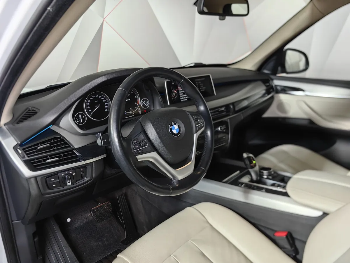 BMW X5 xDrive25d Steptronic (218 л.с.) Белый в АВИЛОН. Слайд №12