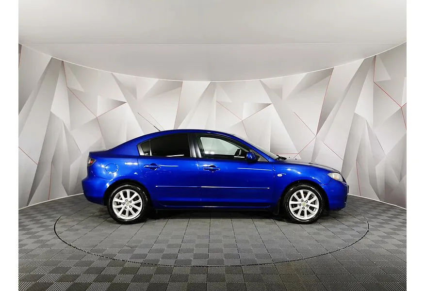 Mazda 3 2.0 MT (150 л.с.) Синий в АВИЛОН. Слайд №6