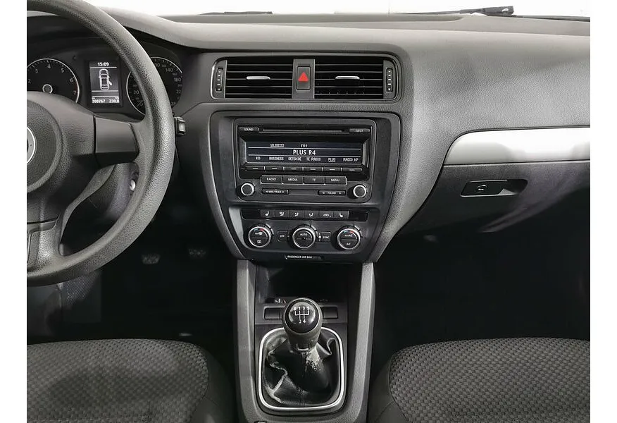 АВИЛОН - Volkswagen Jetta 1.6 MT (85 л.с.) Trendline Белый - slide 8