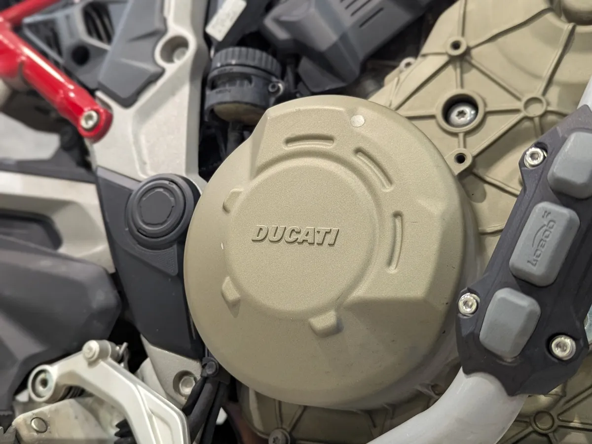 Ducati Multistrada V4 1158 см³ (170 л.с.) (170) 1158 Серый в АВИЛОН. Слайд №8