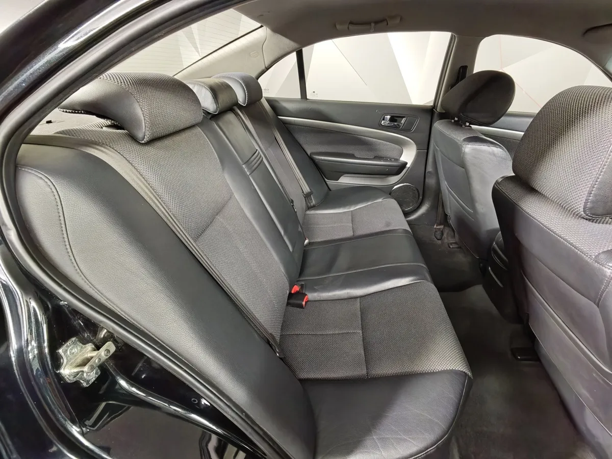 Chevrolet Epica 2.0 MT (143 л.с.) Черный в АВИЛОН. Слайд №13