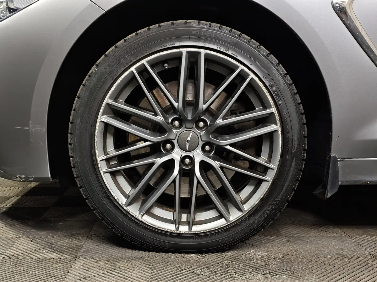 Genesis G70 2.0 T AT AWD (197 л.с.) Elegance Серый в АВИЛОН. Слайд №9