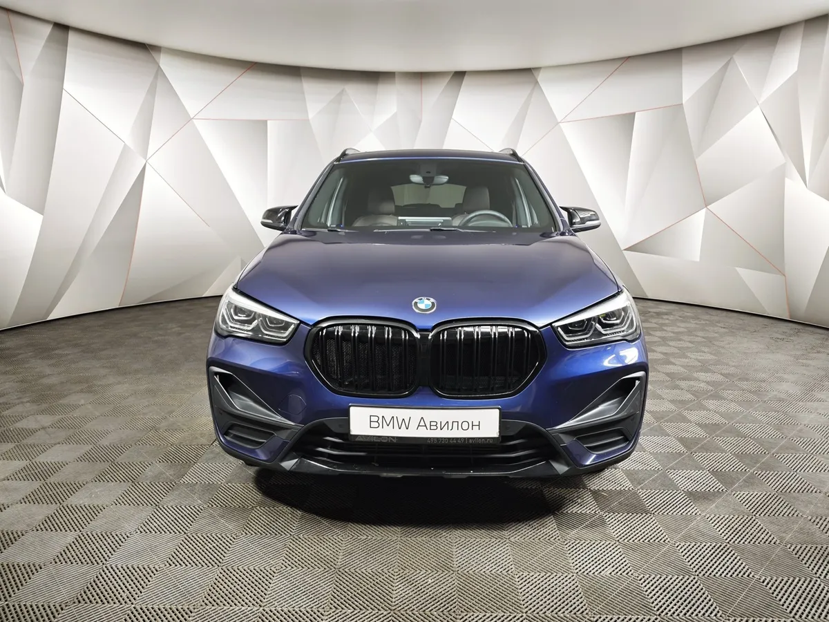 BMW X1 18i sDrive (140 л.с.) Advantage Синий в АВИЛОН. Слайд №3
