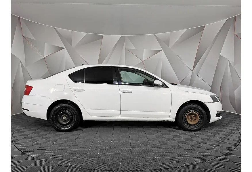 LIVE. Слайд №4