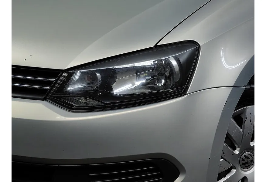 Volkswagen Polo 1.6 Tiptronic (105 л.с.) Comfortline Серебристый в АВИЛОН. Слайд №10