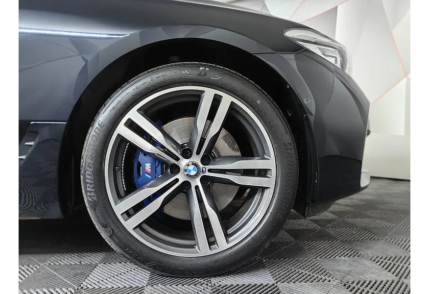 BMW 6 серия 640d xDrive Steptronic (320 л.с.) M Sport Pro Черный в АВИЛОН. Слайд №7