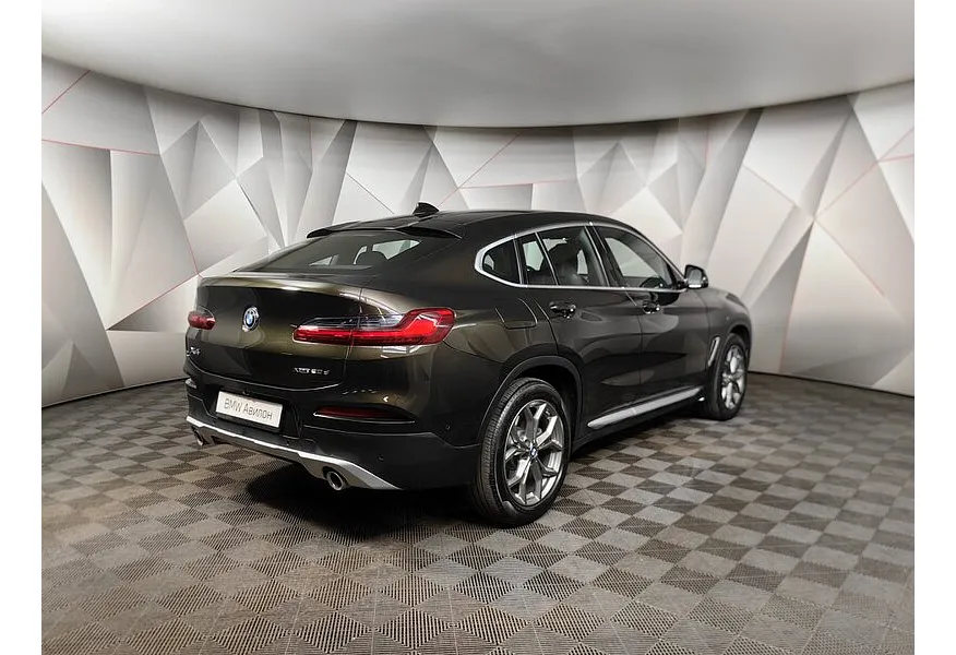 BMW X4 xDrive20d Steptronic (190 л.с.) xLine Коричневый в АВИЛОН. Слайд №2