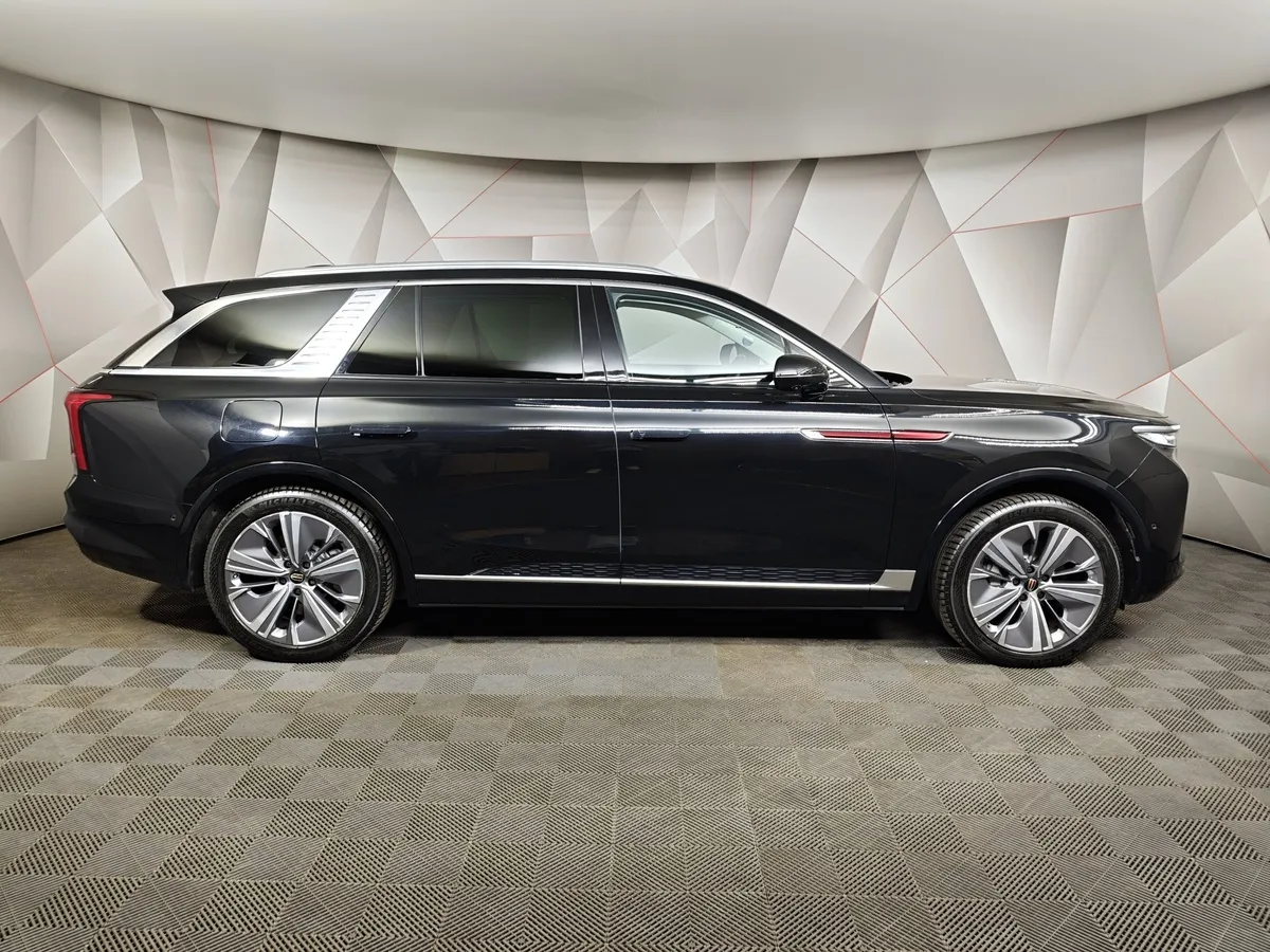 Hongqi E-HS9 AT 4WD (551 л.с.) 6 мест Делюкс Черный в АВИЛОН. Слайд №6