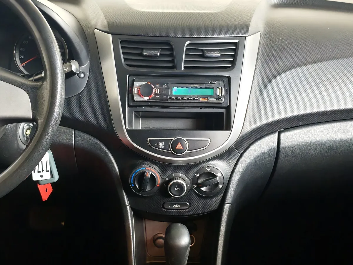 Hyundai Solaris 1.6 AT (123 л.с.) Comfort Синий в АВИЛОН. Слайд №15