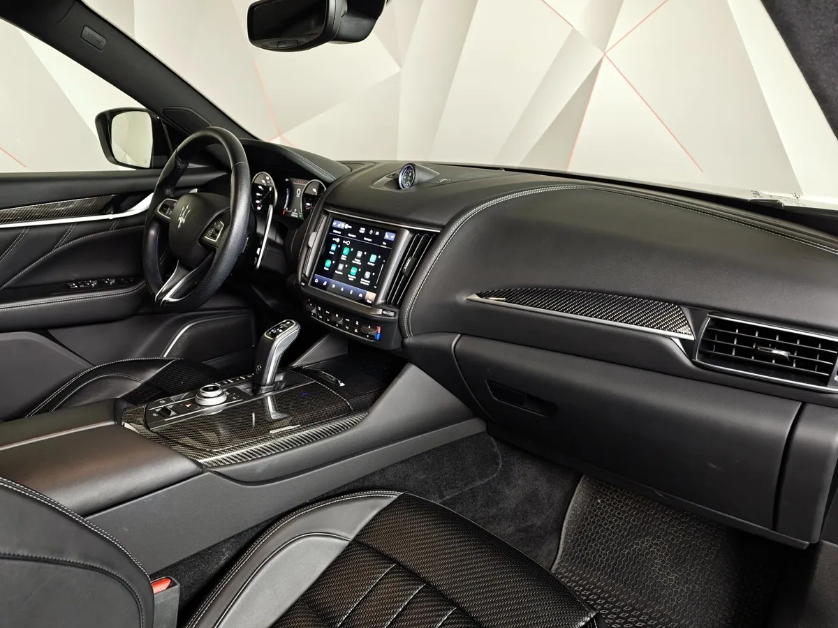 Maserati Levante Diesel 3.0 V6 AT (275 л.с.) Gransport Черный в АВИЛОН. Слайд №13