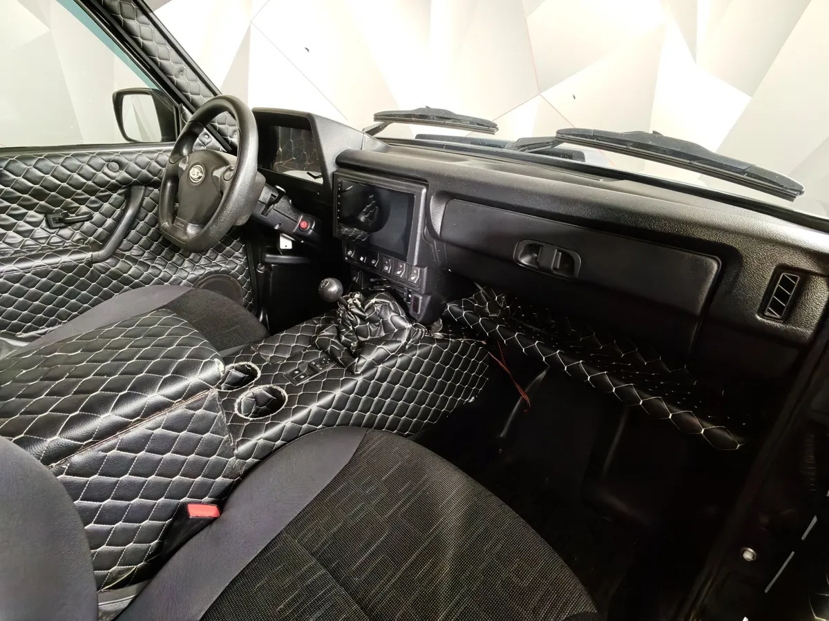 ВАЗ (Lada) 4x4 1.7 MT 8 кл. (Евро-4) (83 л.с.) Зеленый в АВИЛОН. Слайд №11