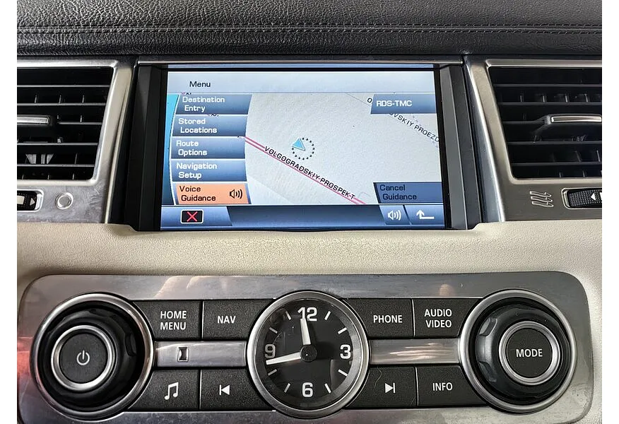 Land Rover Range Rover Sport 3.0 TD AT (245 л.с.) Красный в АВИЛОН. Слайд №21