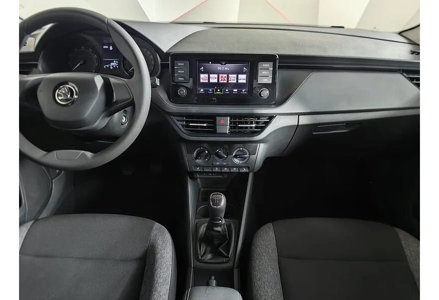Skoda Rapid 1.6 MT (90 л.с.) Красный в АВИЛОН. Слайд №14