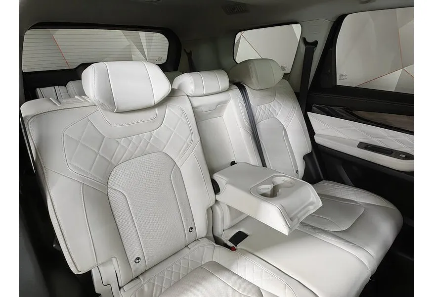 EXEED VX 2.0 AMT AWD (249 л.с.) President Черный в АВИЛОН. Слайд №16