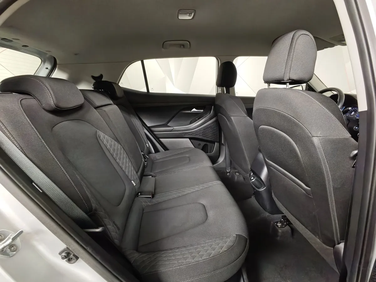 Hyundai Creta 1.6 AT 4WD (121 л.с.) Lifestyle Серый в АВИЛОН. Слайд №16