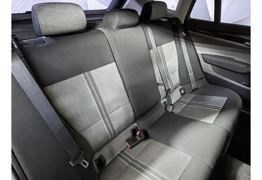 BMW X1 sDrive18i AT (150 л.с.) Коричневый в АВИЛОН. Слайд №14