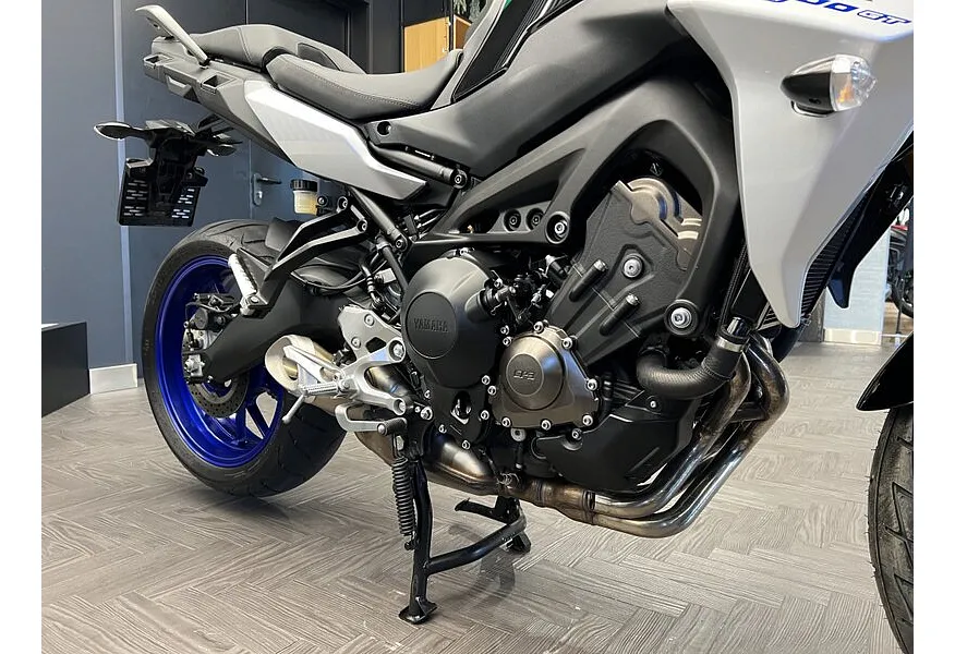 Yamaha Tracer 900 847 см³ (115 л.с.) (115) 847 Черный в АВИЛОН. Слайд №8