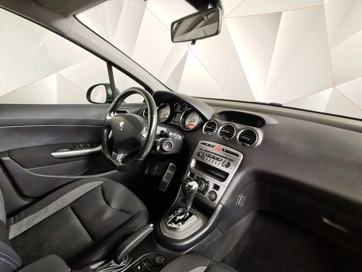 Peugeot 408 1.6 VTi AT (120 л.с.) Серый в АВИЛОН. Слайд №12