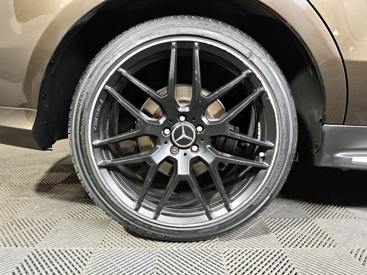Mercedes-Benz GLE 300 d 4MATIC 7G-TRONIC (245 л.с.) Особая серия Коричневый в АВИЛОН. Слайд №9
