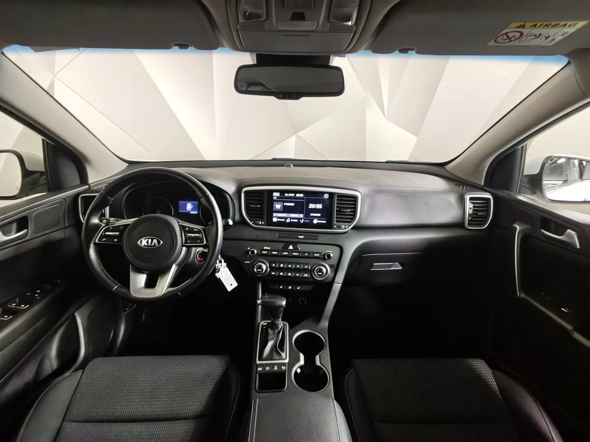 Kia Sportage 2.0 MPI AT 4WD (150 л.с.) Luxe Белый в АВИЛОН. Слайд №14