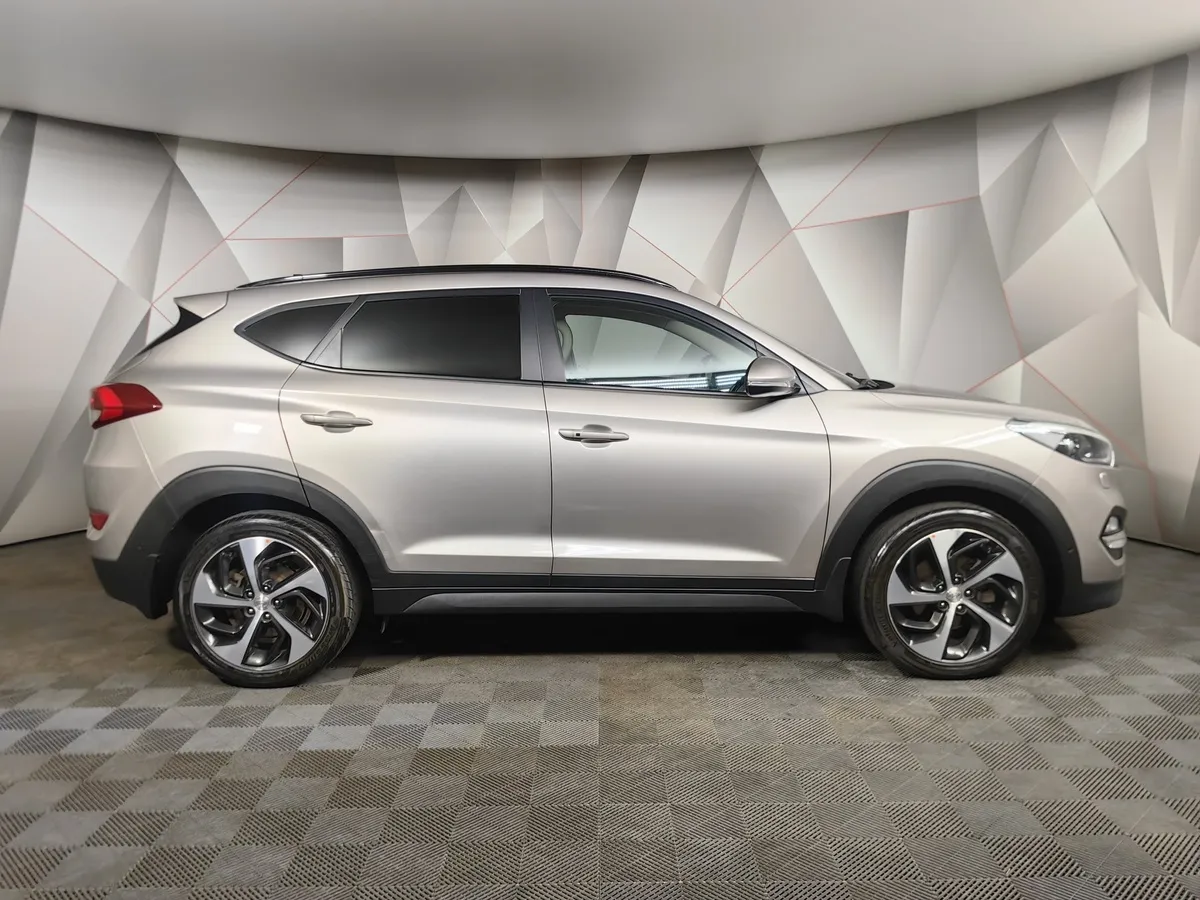 Hyundai Tucson 1.6 DCT 4WD (177 л.с.) Prime + High-tech pack Бежевый в АВИЛОН. Слайд №6