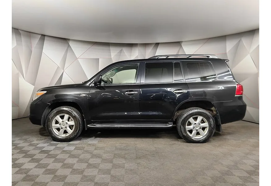 Lexus LX 570 AT (367 л.с.) Черный в АВИЛОН. Слайд №5