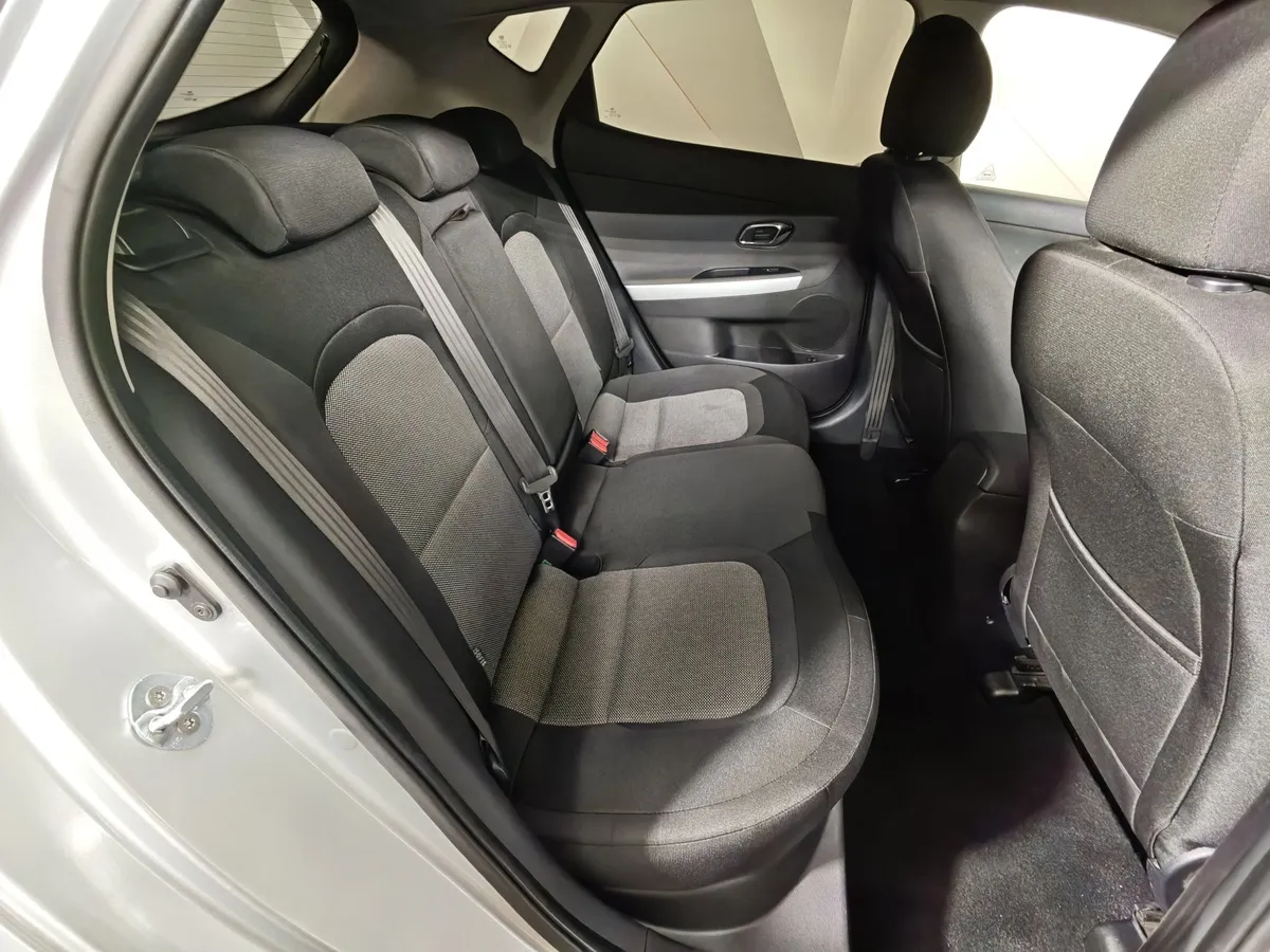 Kia Ceed 1.6 AT (130 л.с.) Comfort Серебристый в АВИЛОН. Слайд №16