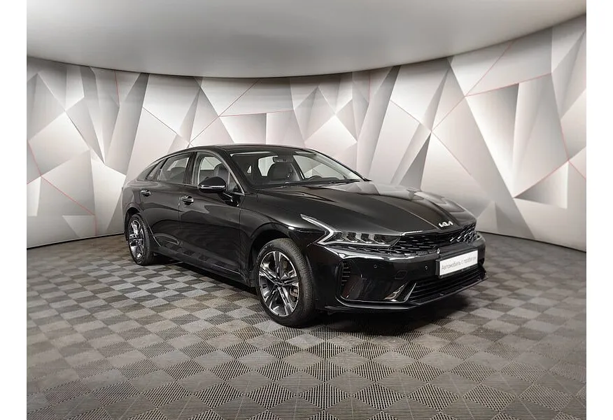 Kia K5 2.0 MPI AT 2WD (150 л.с.) Luxe Черный в АВИЛОН. Слайд №3