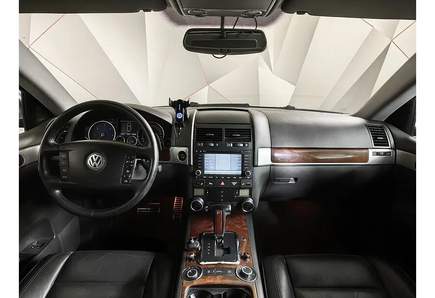 Volkswagen Touareg 5.0 TDI Tiptronic (313 л.с.) Серый в АВИЛОН. Слайд №13